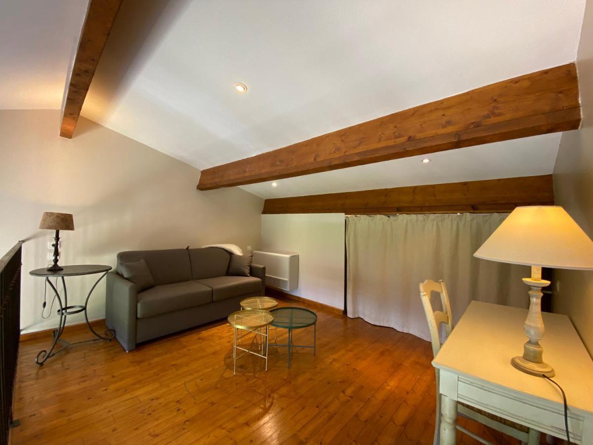 Auberge De La Tour De Brison Sanilhac  Eksteriør billede